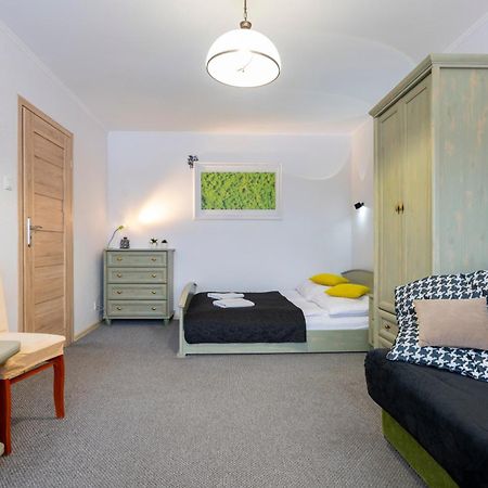 Apartament Nad Kamienczykiem IV ชกลาร์สกา ปอเรมบา ภายนอก รูปภาพ
